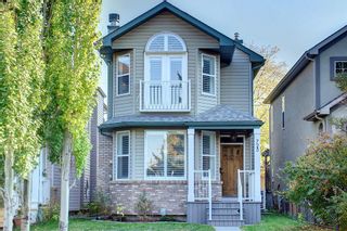 Main Photo: 725 52 Avenue SW in Calgary: Windsor Park Detached for sale : MLS®# A2003272