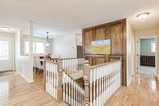Photo 6: 591 Woodpark Boulevard SW in Calgary: Woodlands Detached for sale : MLS®# A2021172