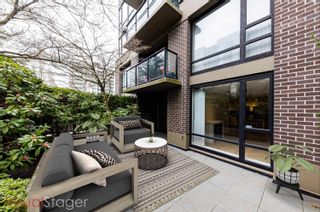 Photo 1: 308 151 W 2ND Street in North Vancouver: Lower Lonsdale Condo for sale in "THE SKY" : MLS®# R2770691