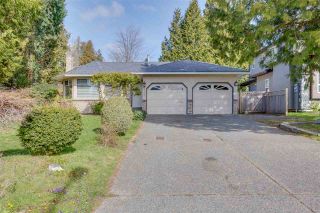 Photo 5: 13527 14 Avenue in Surrey: Crescent Bch Ocean Pk. House for sale in "Marine Terrace" (South Surrey White Rock)  : MLS®# R2552235