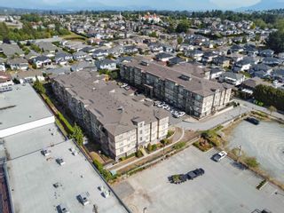 Photo 7: 219 30515 CARDINAL Avenue in Abbotsford: Abbotsford West Condo for sale in "Tamarind Westside" : MLS®# R2867683