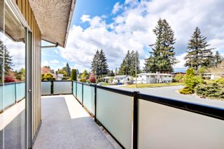 Photo 8: 2080 WINSLOW Avenue in Coquitlam: Central Coquitlam House for sale : MLS®# R2878363