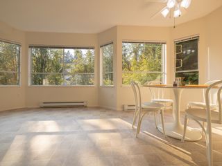 Photo 7: 307 3670 BANFF Court in North Vancouver: Northlands Condo for sale in "Parkgate Manor" : MLS®# R2736950