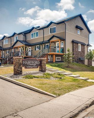 Photo 2: 812 110 Shillington Crescent in Saskatoon: Blairmore Residential for sale : MLS®# SK773464