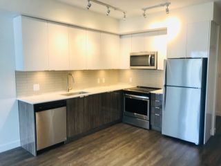 Photo 5: 313 37881 CLEVELAND Avenue in Squamish: Downtown SQ Condo for sale in "THE MAIN" : MLS®# R2451551