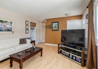 Photo 4: 232 Lynnview Way SE in Calgary: Ogden Detached for sale : MLS®# A1178932