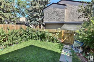 Photo 3: 79 BELMEAD Gardens in Edmonton: Zone 20 Townhouse for sale : MLS®# E4382856