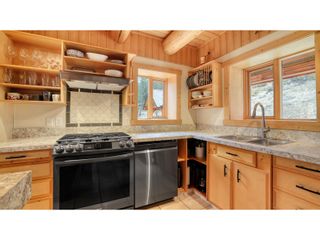 Photo 4: 5571 HIGHWAY 93/95 in Fairmont Hot Springs: House for sale : MLS®# 2475909