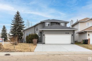 Photo 1: 11136 11A Avenue NW in Edmonton: Zone 16 House for sale : MLS®# E4365753