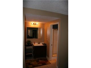 Photo 10: SAN CARLOS Condo for sale : 2 bedrooms : 8741 Lake Murray #6 in San Diego