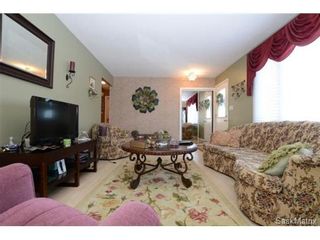 Photo 10: 1056 HOWSON Street in Regina: Mount Royal Single Family Dwelling for sale (Regina Area 02)  : MLS®# 486390