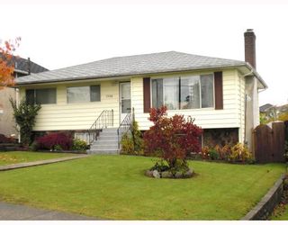 Photo 1: 7708 DAVIES ST in : Edmonds BE House for sale : MLS®# V795877