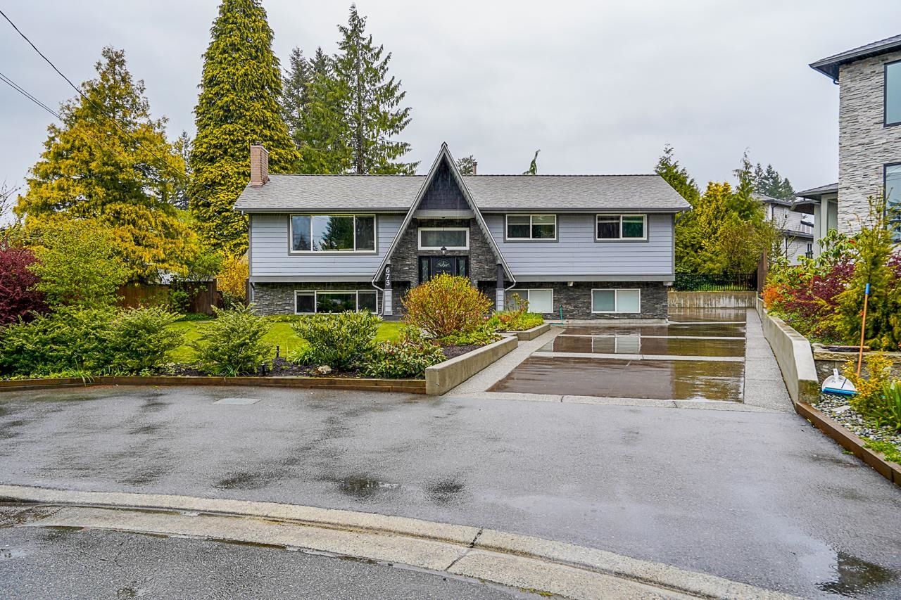 Main Photo: 673 MADERA Court in Coquitlam: Central Coquitlam House for sale : MLS®# R2678562
