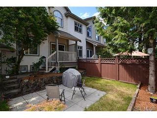 Photo 5: 102 710 Massie Dr in VICTORIA: La Langford Proper Row/Townhouse for sale (Langford)  : MLS®# 610225