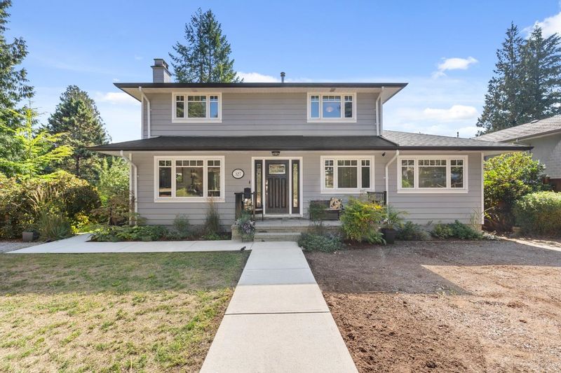 FEATURED LISTING: 327 23RD Street East North Vancouver