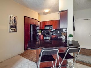 Photo 3: 1218 8710 Horton Road SW in Calgary: Haysboro Apartment for sale : MLS®# A1203186