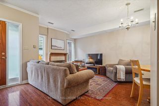 Photo 9: 11 110 Mary Street W in Whitby: Downtown Whitby Condo for sale : MLS®# E8166214