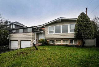 Photo 1: 5545 MORELAND Drive in Burnaby: Deer Lake Place House for sale in "DEER LAKE PLACE" (Burnaby South)  : MLS®# R2035415