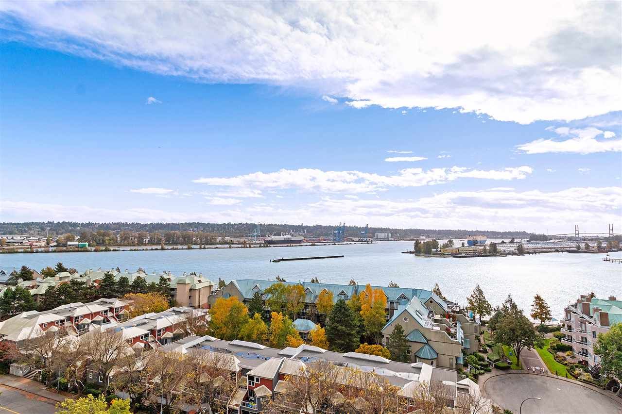 Main Photo: 1401 1135 QUAYSIDE Drive in New Westminster: Quay Condo for sale in "ANCHOR POINTE" : MLS®# R2538657