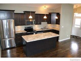 Photo 1: 1158 LINDSAY Street in Regina: Eastview Single Family Dwelling for sale (Regina Area 03)  : MLS®# 574052