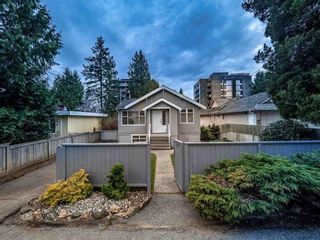 Photo 4: 1472 FULTON Avenue in West Vancouver: Ambleside House for sale : MLS®# R2868839