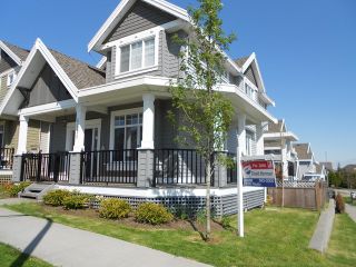 Photo 1: 6858 195A Street in Surrey: Clayton House for sale (Cloverdale)  : MLS®# F1309534