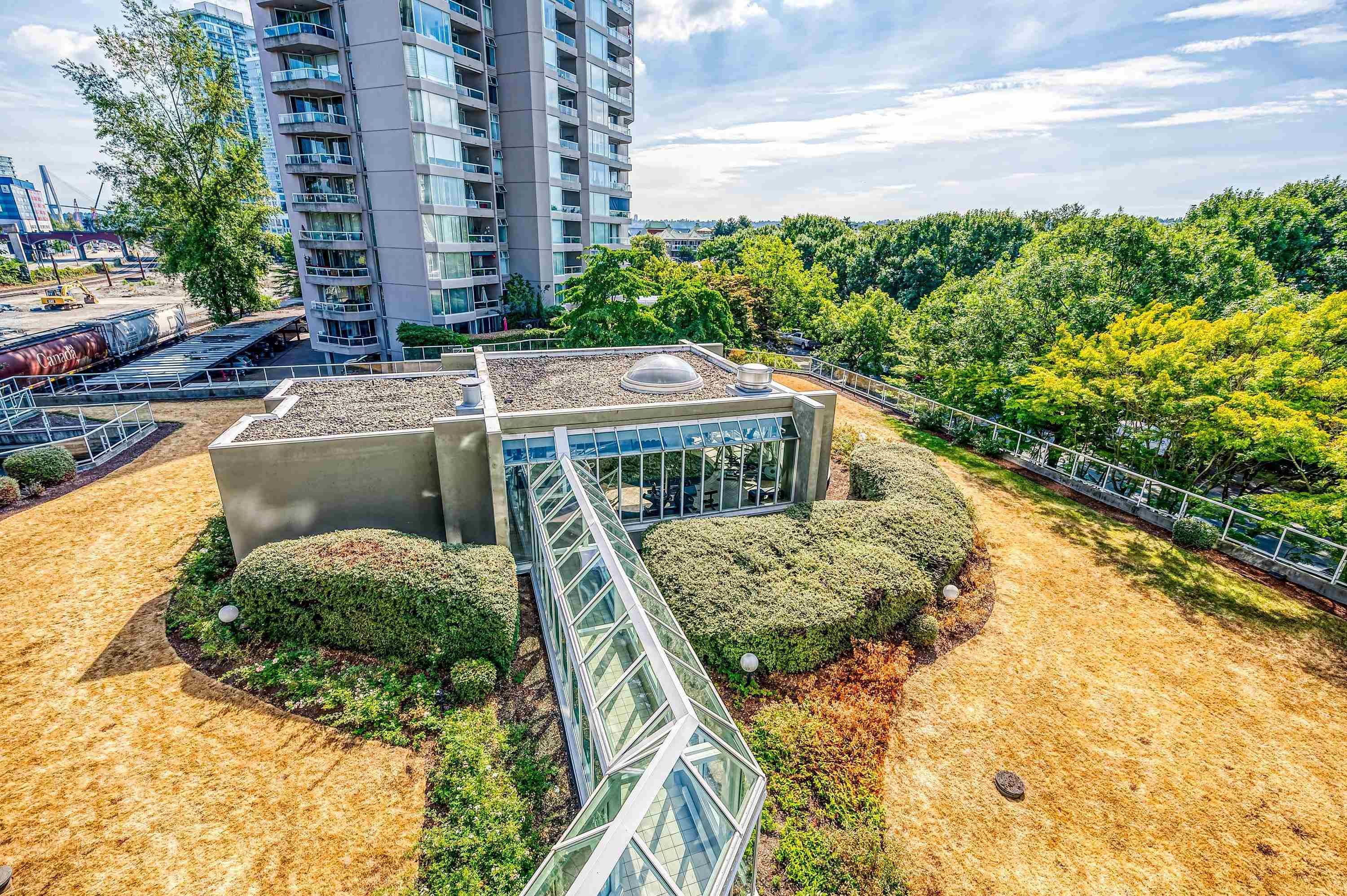 Photo 23: Photos: 407 1135 QUAYSIDE Drive in New Westminster: Quay Condo for sale : MLS®# R2645489