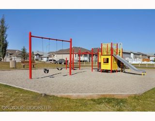 Photo 18: 579 STONEGATE Way NW: Airdrie Residential Attached for sale : MLS®# C3397152