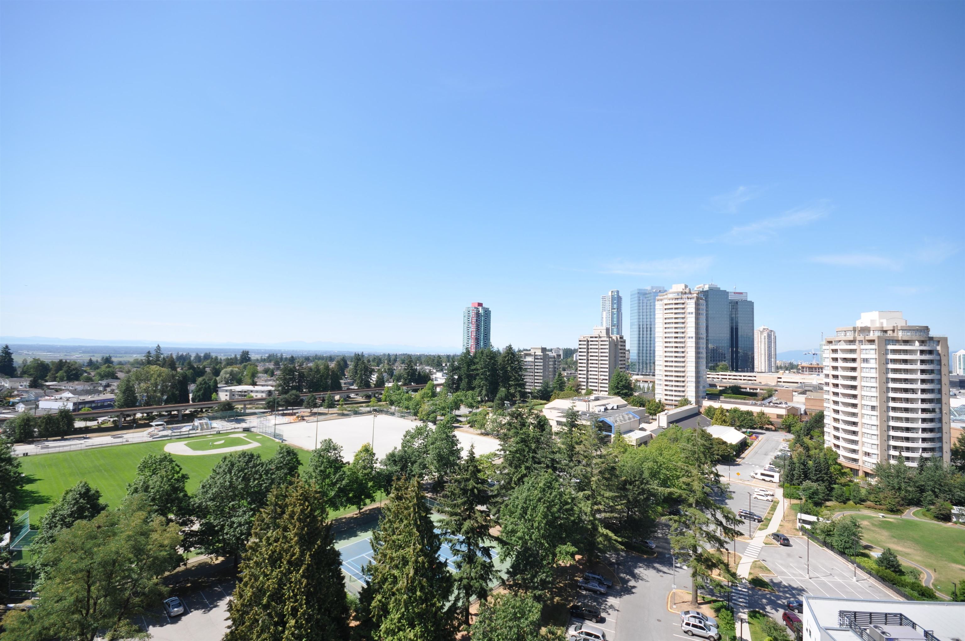 Main Photo: 1707 6588 NELSON Avenue in Burnaby: Metrotown Condo for sale (Burnaby South)  : MLS®# R2659668