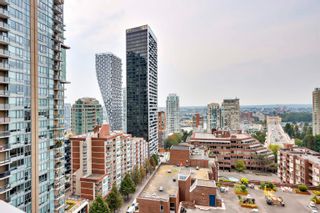 Photo 12: 1712 1289 HORNBY Street in Vancouver: Downtown VW Condo for sale in "BURRAD PLACE" (Vancouver West)  : MLS®# R2810584