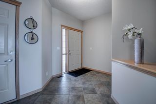 Photo 2: 340 Springborough Way SW in Calgary: Springbank Hill Detached for sale : MLS®# A1216091