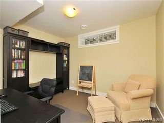 Photo 14: 1235 Clearwater Pl in VICTORIA: La Westhills House for sale (Langford)  : MLS®# 679781