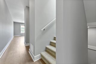 Photo 10: 947 Warbler Close in Langford: La Happy Valley Row/Townhouse for sale : MLS®# 877745