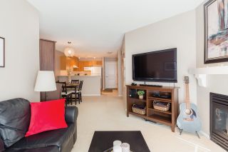 Photo 8: 366 1100 E 29TH Street in North Vancouver: Lynn Valley Condo for sale in "HIGHGATE" : MLS®# R2317481
