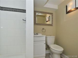 Photo 15: 703 640 Broadway St in VICTORIA: SW Glanford Row/Townhouse for sale (Saanich West)  : MLS®# 643297