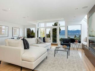 Photo 12: 4559 W 1ST Avenue in Vancouver: Point Grey House for sale in "Point Grey" (Vancouver West)  : MLS®# R2815428