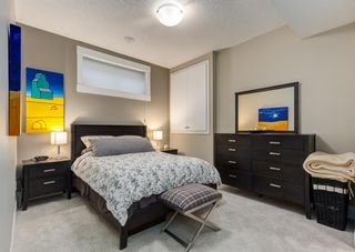 Photo 43: 422 22 Avenue NE in Calgary: Winston Heights/Mountview Semi Detached (Half Duplex) for sale : MLS®# A1258691