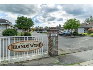 Photo 2: 48 22308 124 Avenue in Maple Ridge: West Central Townhouse for sale in "Brandy Wynd Estates" : MLS®# R2769552