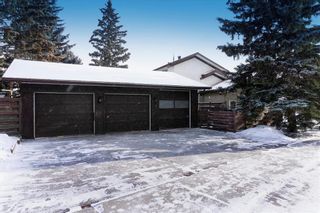 Photo 2: 684 Brookpark Drive SW in Calgary: Braeside Detached for sale : MLS®# A2014272
