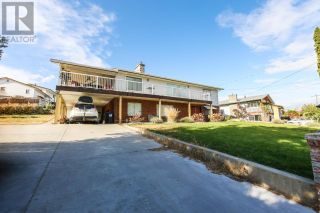 Photo 1: 8020 GRAVENSTEIN Drive in Osoyoos: House for sale : MLS®# 201775
