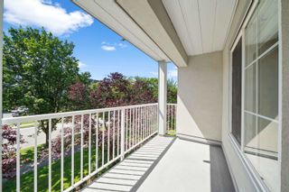 Photo 8: 302 5465 201 Street in Langley: Langley City Condo for sale in "BRIARWOOD PARK" : MLS®# R2892548