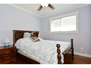 Photo 14: 15690 GOGGS Avenue: White Rock House for sale in "White Rock" (South Surrey White Rock)  : MLS®# F1443807