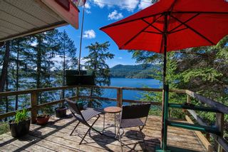 Photo 4: 6085 CORACLE Drive in Sechelt: Sechelt District House for sale in "SANDY HOOK" (Sunshine Coast)  : MLS®# R2682452