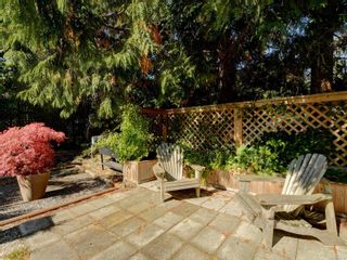 Photo 19: 2760 Belmont Ave in Victoria: Vi Oaklands House for sale : MLS®# 915716