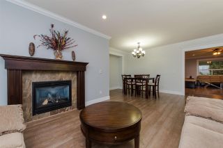 Photo 2: 3134 ENGINEER Court in Abbotsford: Aberdeen House for sale : MLS®# R2311689