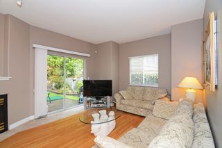 Photo 15: 30 2979 PANORAMA Drive in Coquitlam: Westwood Plateau Townhouse for sale in "DEERCREST ESTATES" : MLS®# V1112664