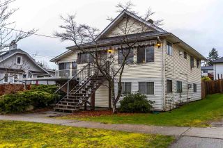 Photo 2: 233 ARCHER Street in New Westminster: The Heights NW House for sale : MLS®# R2250558