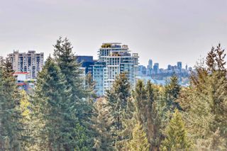 Photo 3: 1110 2012 FULLERTON Avenue in North Vancouver: Pemberton NV Condo for sale in "Woodcroft Estates" : MLS®# R2875313