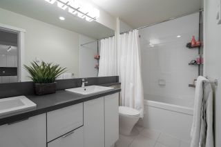 Photo 12: 403 1135 WINDSOR Mews in Coquitlam: New Horizons Condo for sale in "BRADLEY HOUSE AT WINDOR GATE" : MLS®# R2355010
