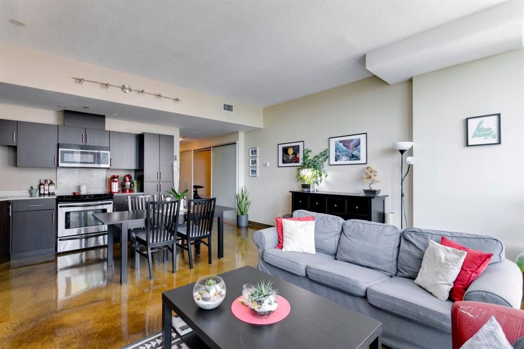 Photo 4: Photos: 1711 135 13 Avenue SW in Calgary: Beltline Apartment for sale : MLS®# A1242897